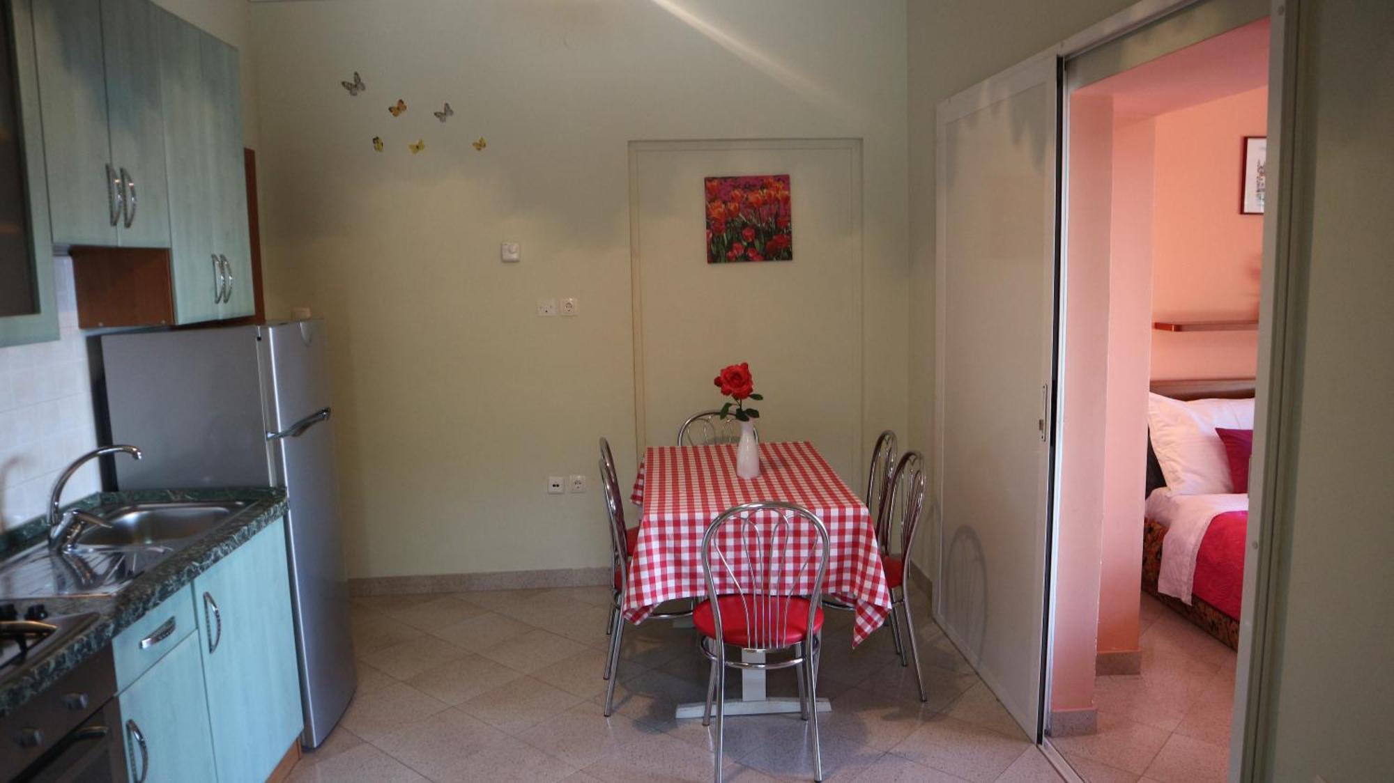 Apartments Komel オパティヤ 部屋 写真