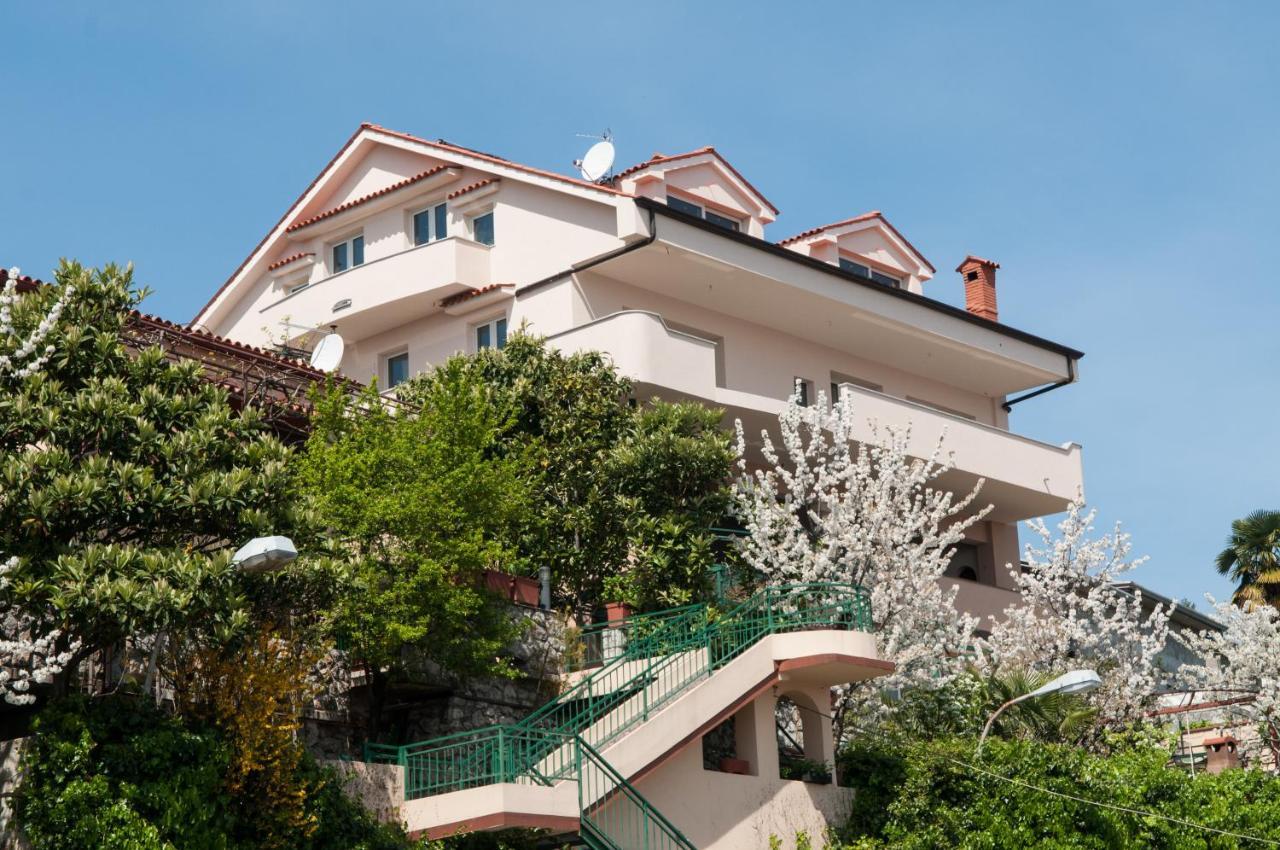 Apartments Komel オパティヤ エクステリア 写真